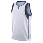 Wit mouwloos basketbalshirt met blauwe accenten en V-hals.